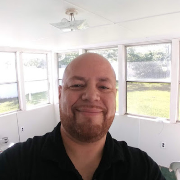 Meet your Posher, David - Picture 1 of 1